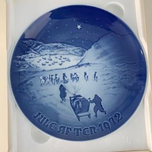 1972 Copenhagen Porcelain Christmas Decorative Plate